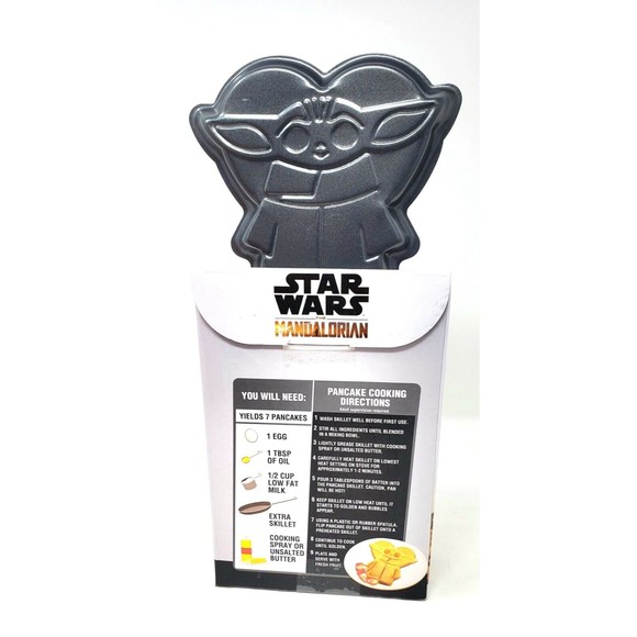 New Star Wars The Mandalorian Baby Yoda (Grogu) Pancake Skillet & Pancake set - Picture 6 of 11